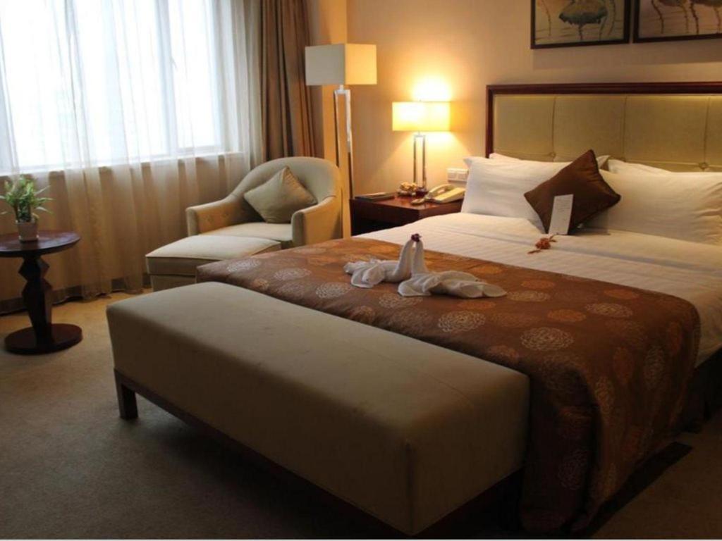 Maison New Century Hotel Ningbo Eksteriør billede